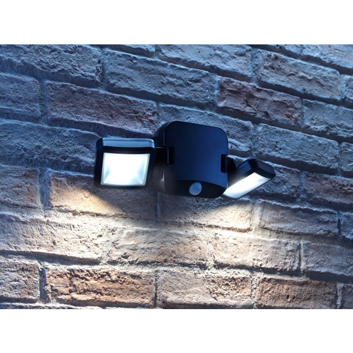 Auraglow Lampe de table à détecteur de mouvement PIR sans fil LED super  lumineuse alimentée par piles – Rond – 1 paquet : : Luminaires et  Éclairage